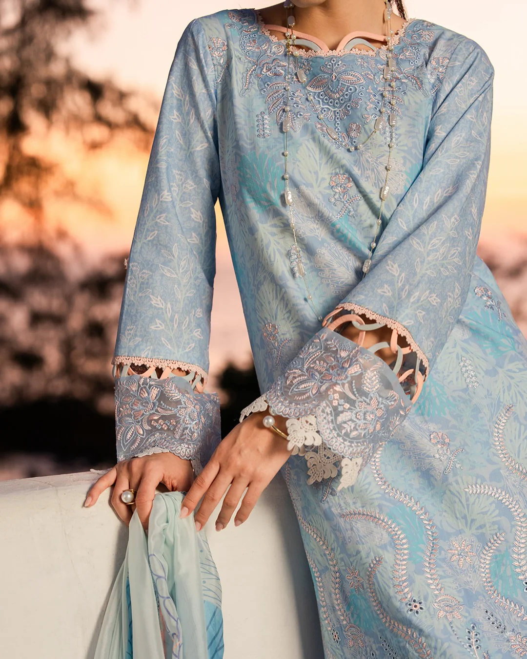 AABYAAN SHEZLIN CHIKANKARI AZ-09 - Image 2