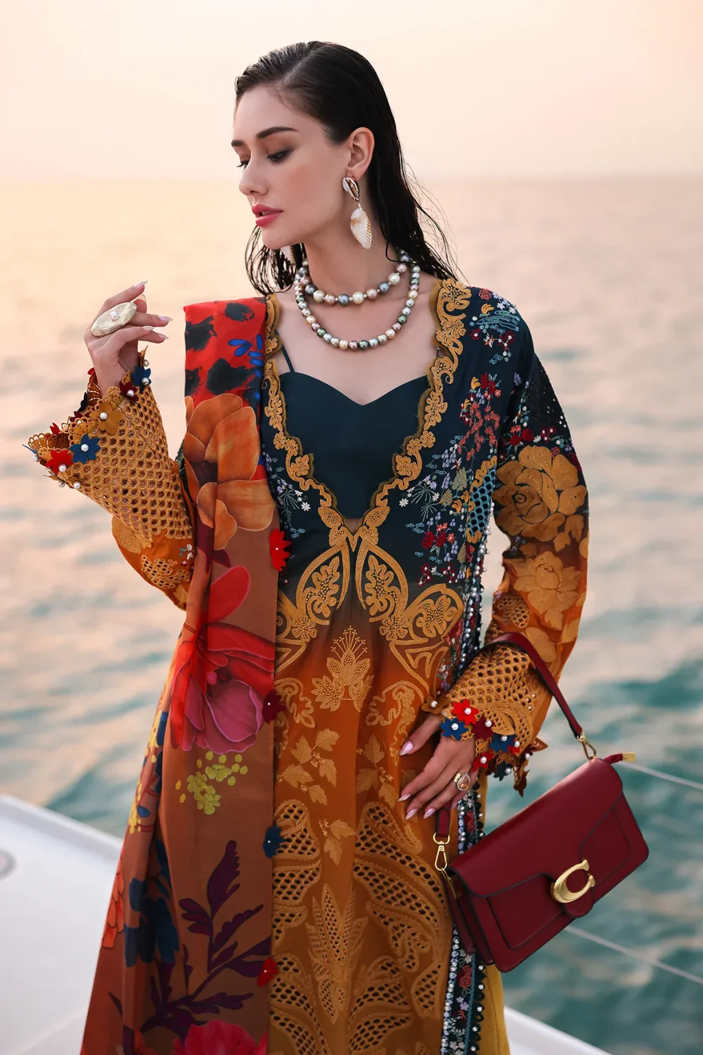 AFROZEH HALCY - Image 3
