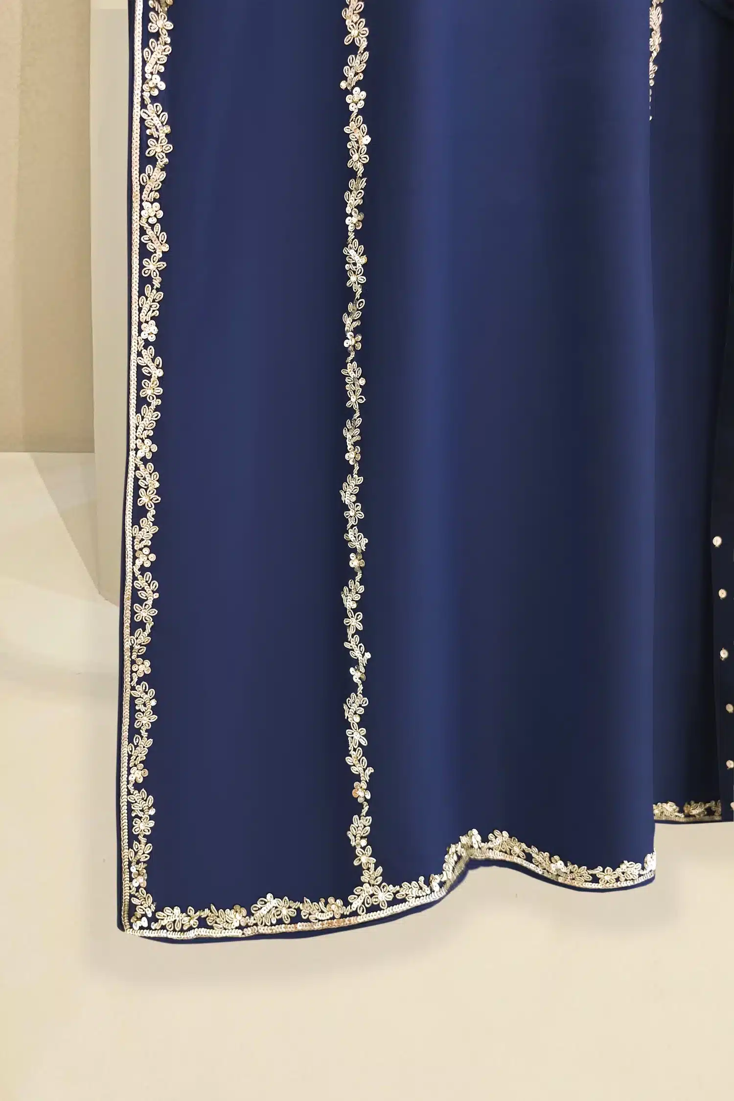 AGHANOOR BRIDAL SASSI - Image 4