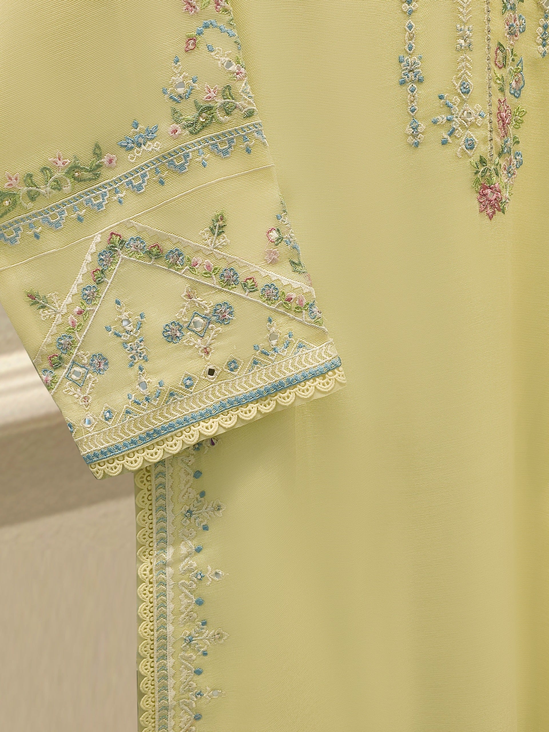 AGHANOOR S113239 3PC - Image 3