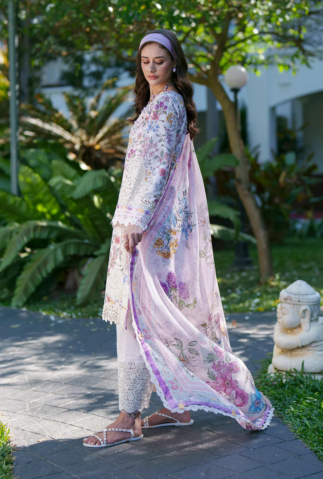 AJR PRINTED CHIKANKARI APC-26-104 - Image 3