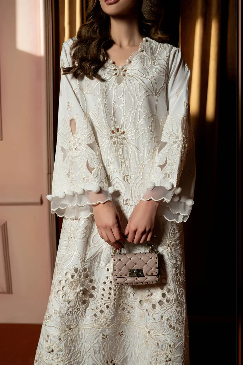 AZMIN CELESTE WHITE 3PC - Image 4