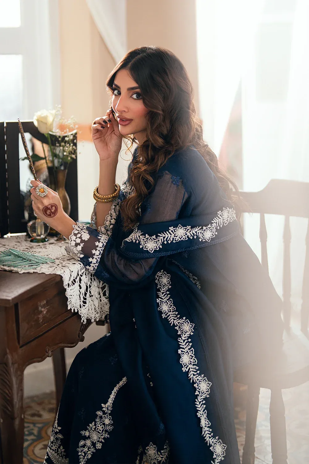 AZURE EID ENSEMBLES STELLAR BLUE - Image 3