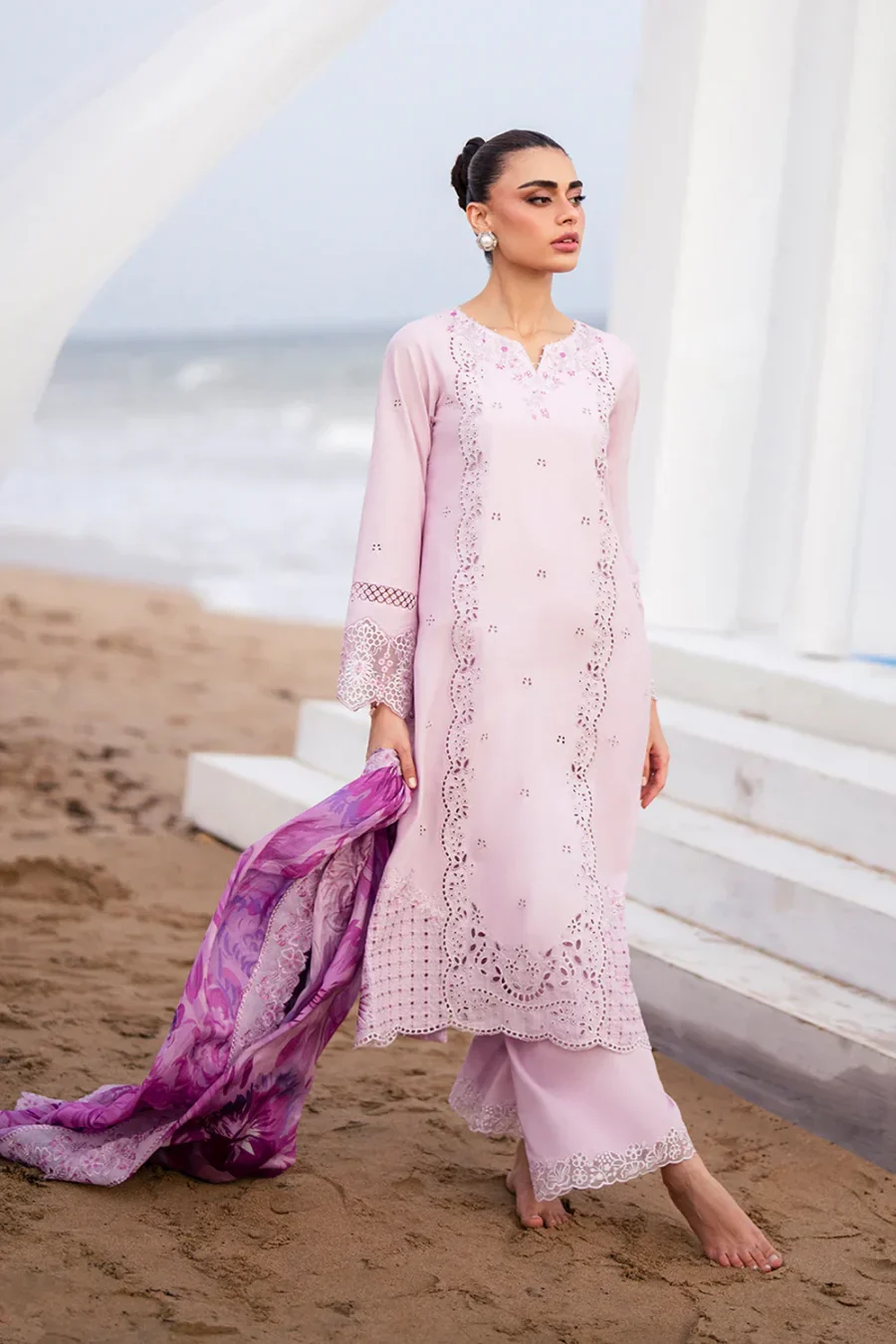 AZURE LILAC MAJESTY - Image 5
