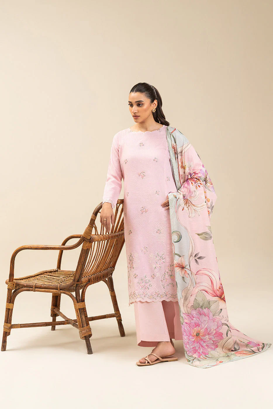 BEECHTREE CORSAGE - Image 6