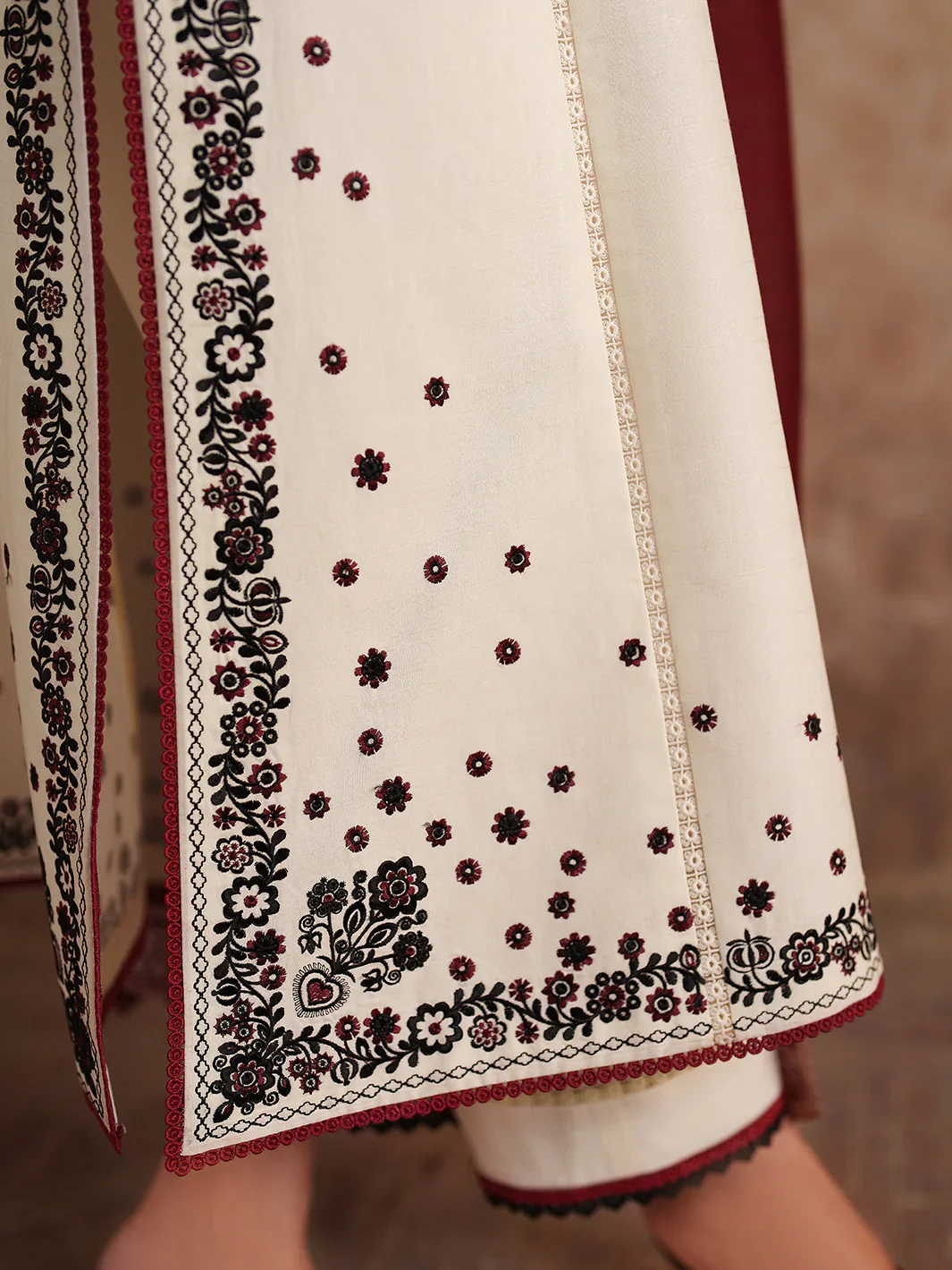 BIN ILYAS SUROOR  245-A 3PC - Image 9