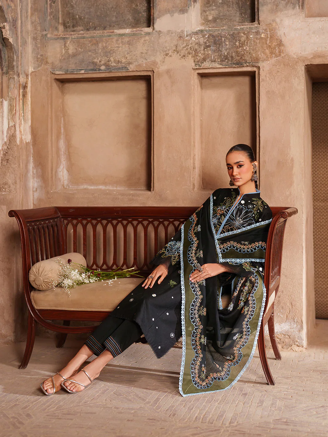 BIN ILYAS SUROOR D-244-A 3PC - Image 3
