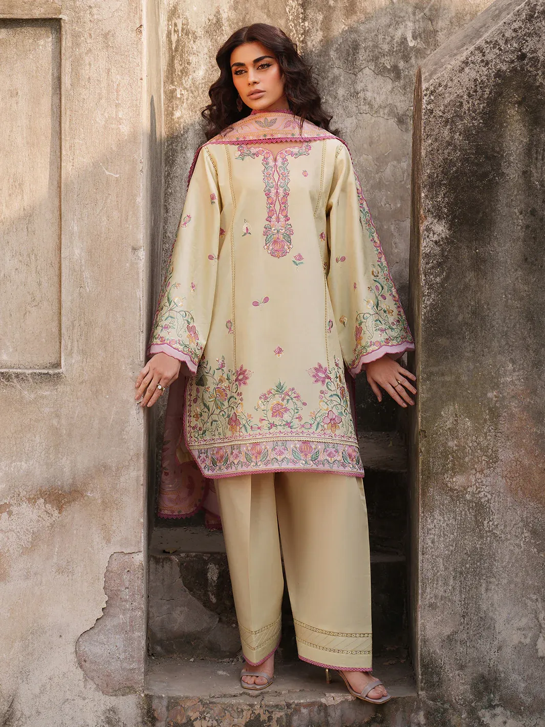 BIN ILYAS SUROOR D-247-B 3PC - Image 6