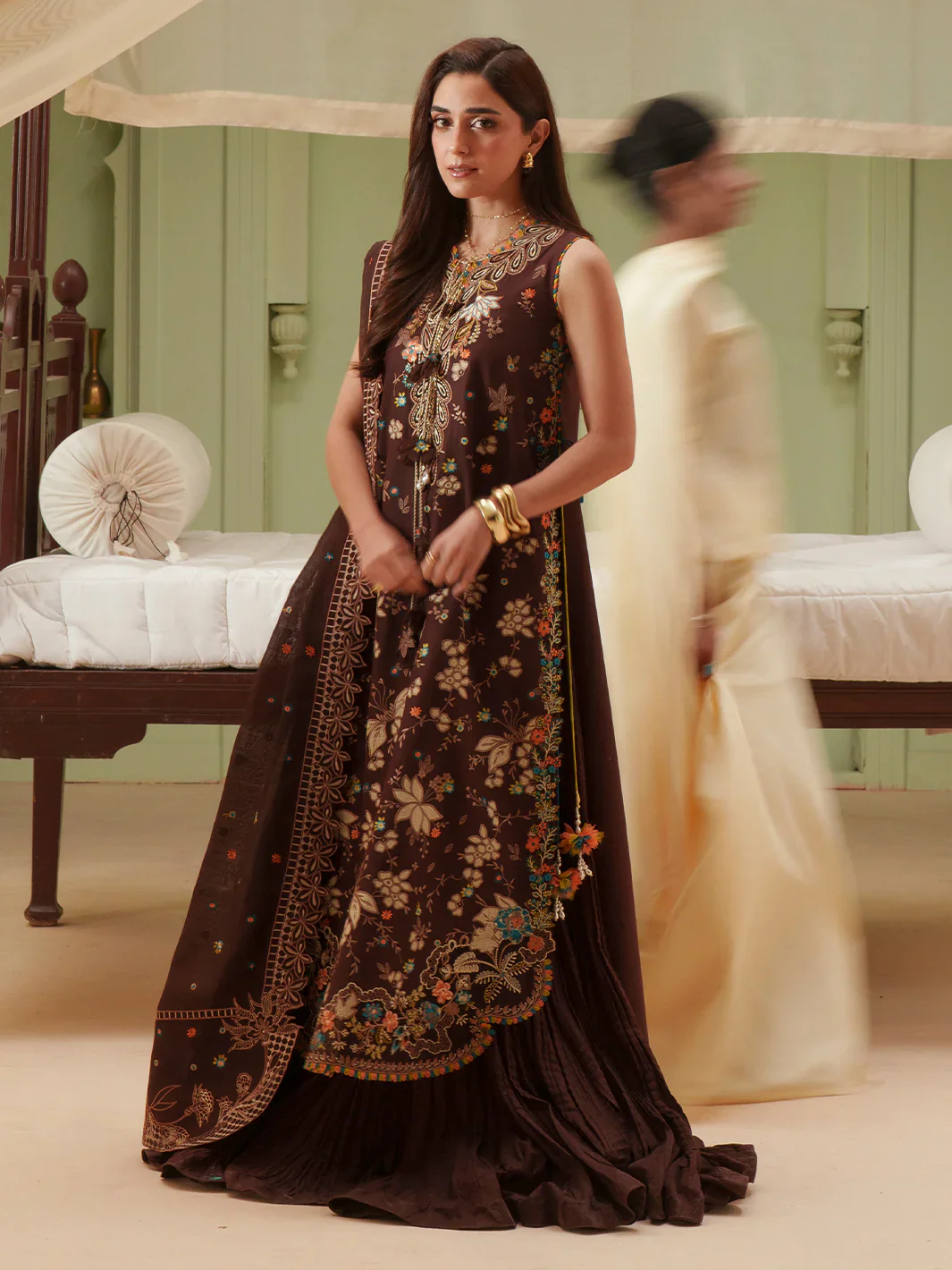 BINILYAS MASHRIQ LUXURY D-117-B - Image 3