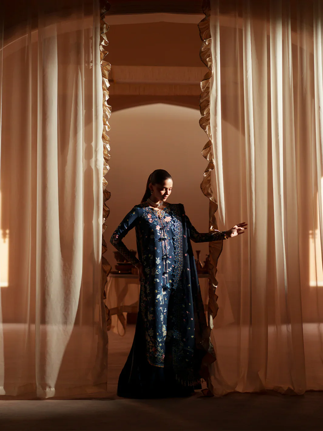 BINILYAS MASHRIQ LUXURY D-117-C - Image 3