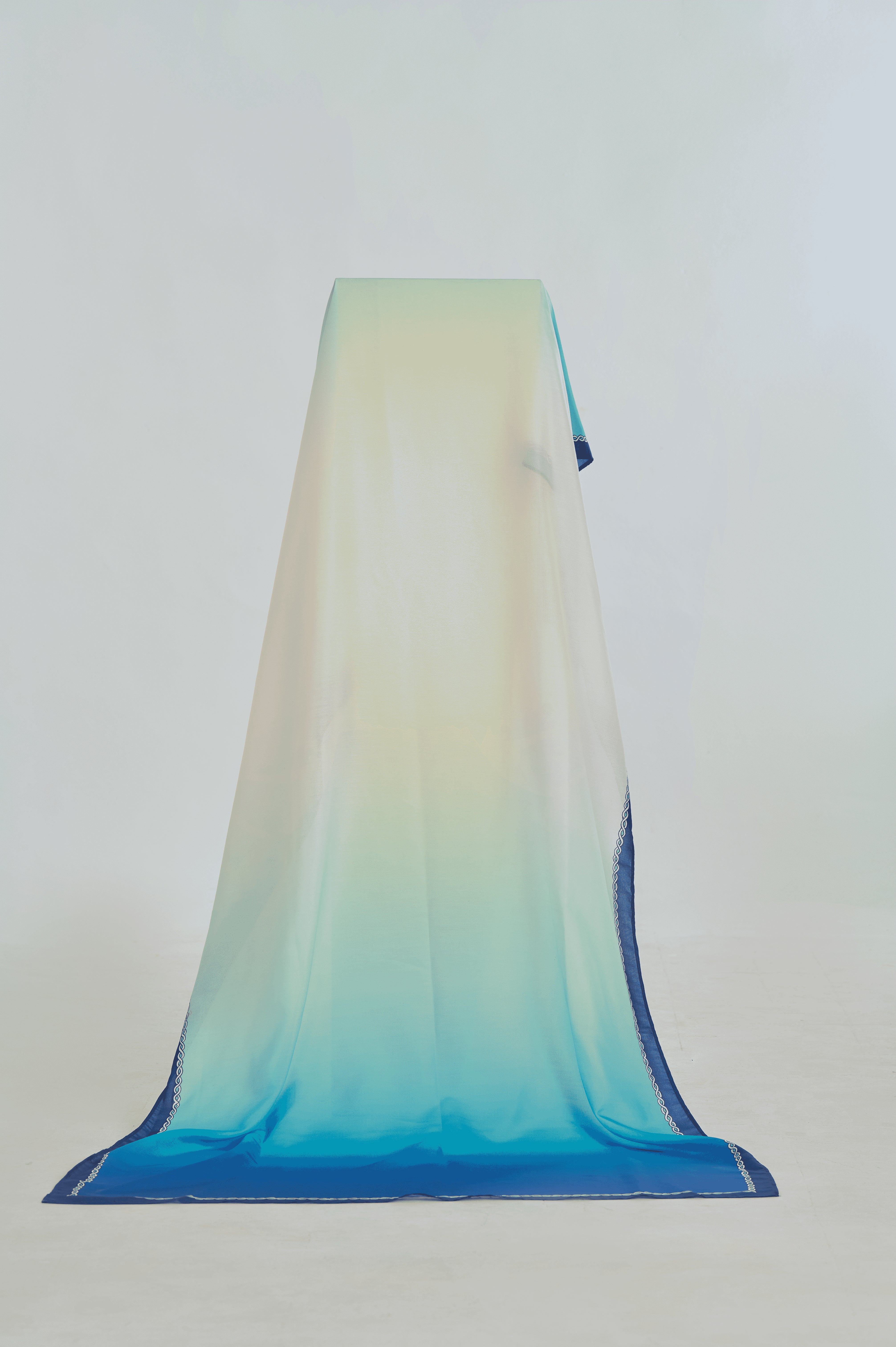 COCOON AZURE ELAN 3PC - Image 5