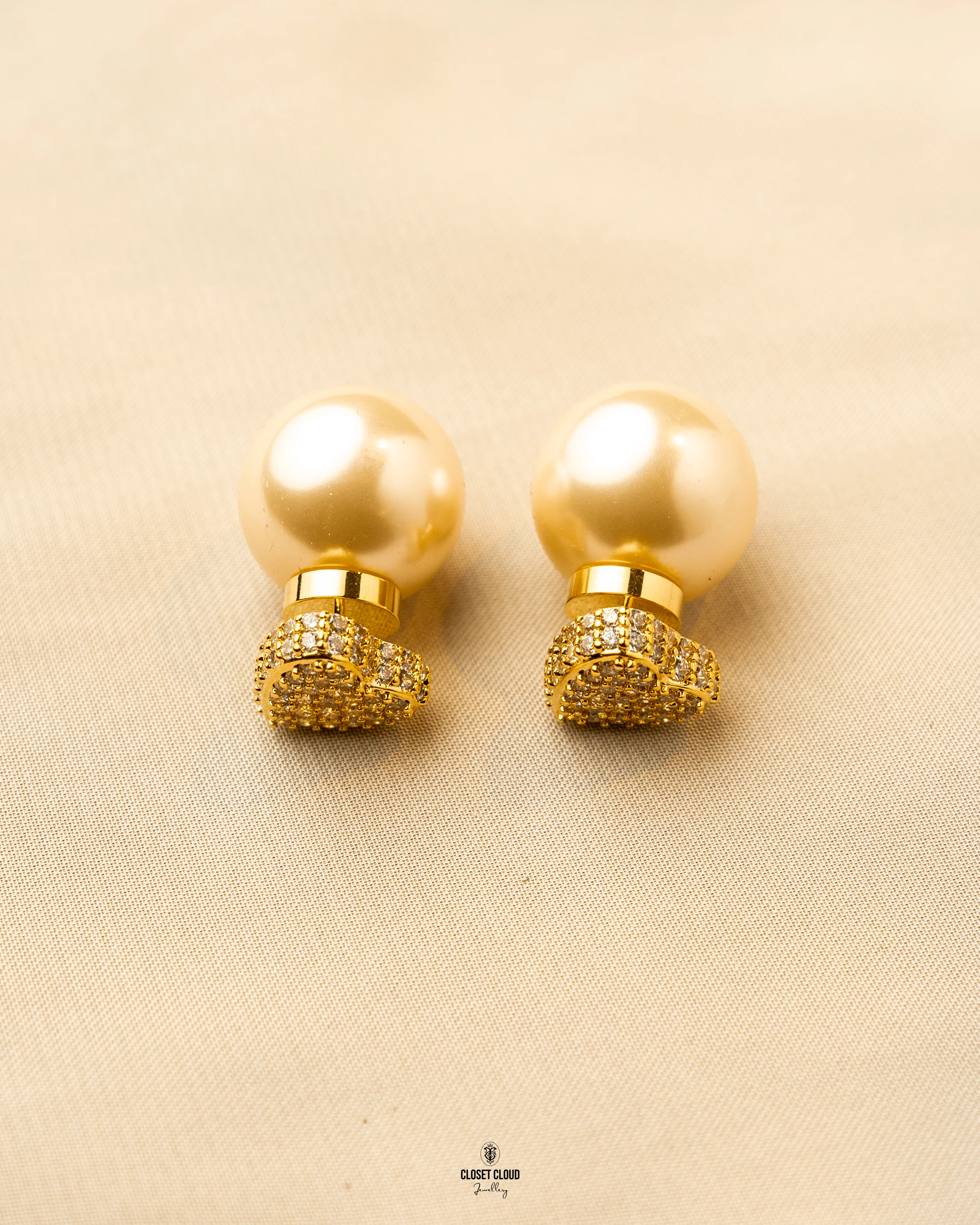 EAR RING X10200