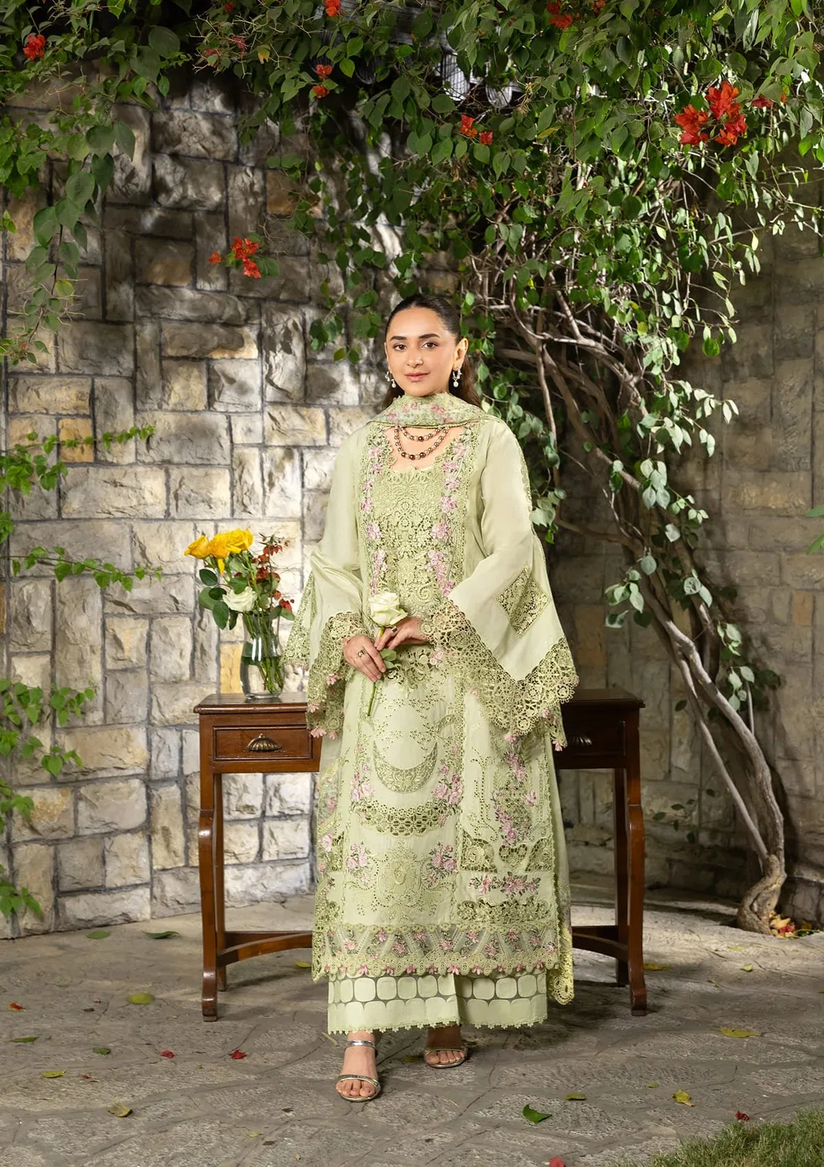 ELAF PREMIUM LUXURY LAWN ELY-11 - Image 4