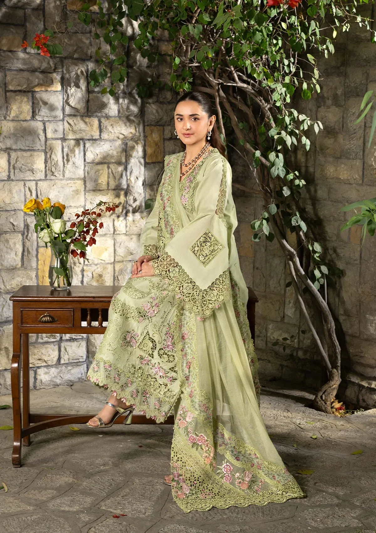 ELAF PREMIUM LUXURY LAWN ELY-11 - Image 9