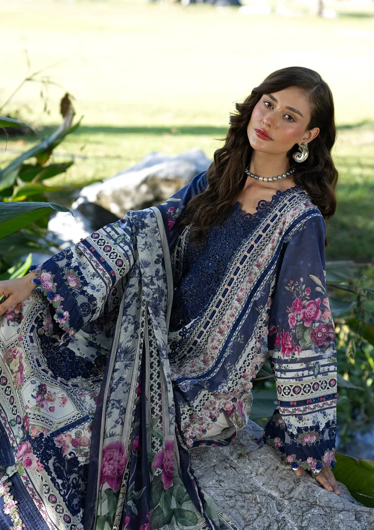ELAF SIGNATURE EMBROIDERED COLLECTION ESA-2A - Image 3