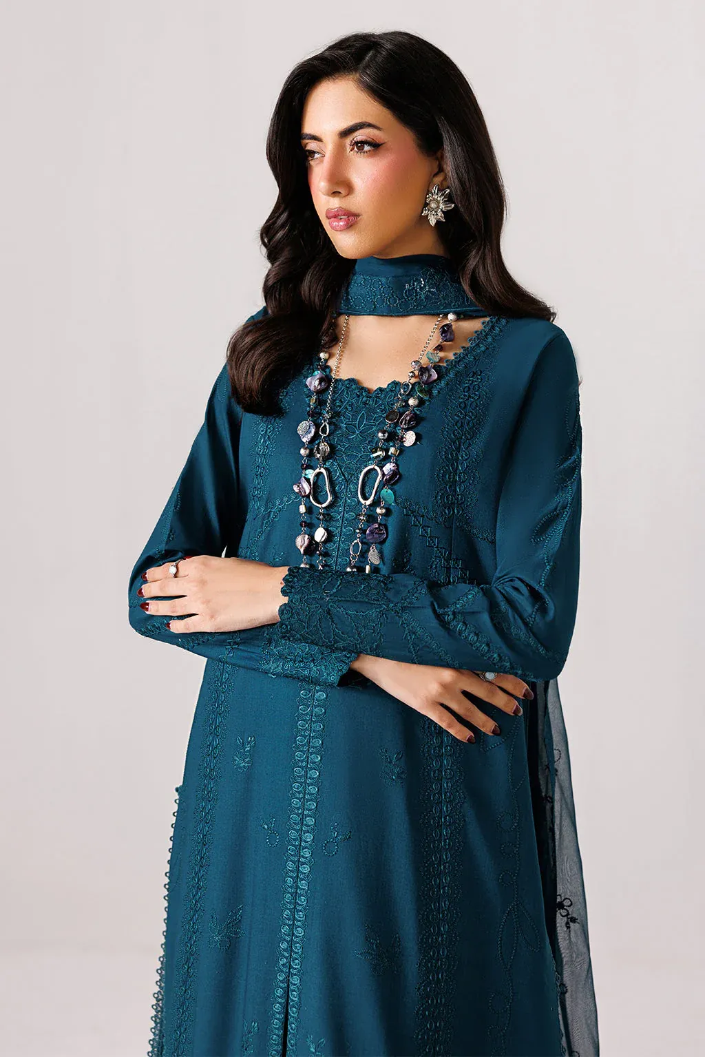 EMAAN ADEEL BEYOND BASICS SERENE 3PC - Image 7