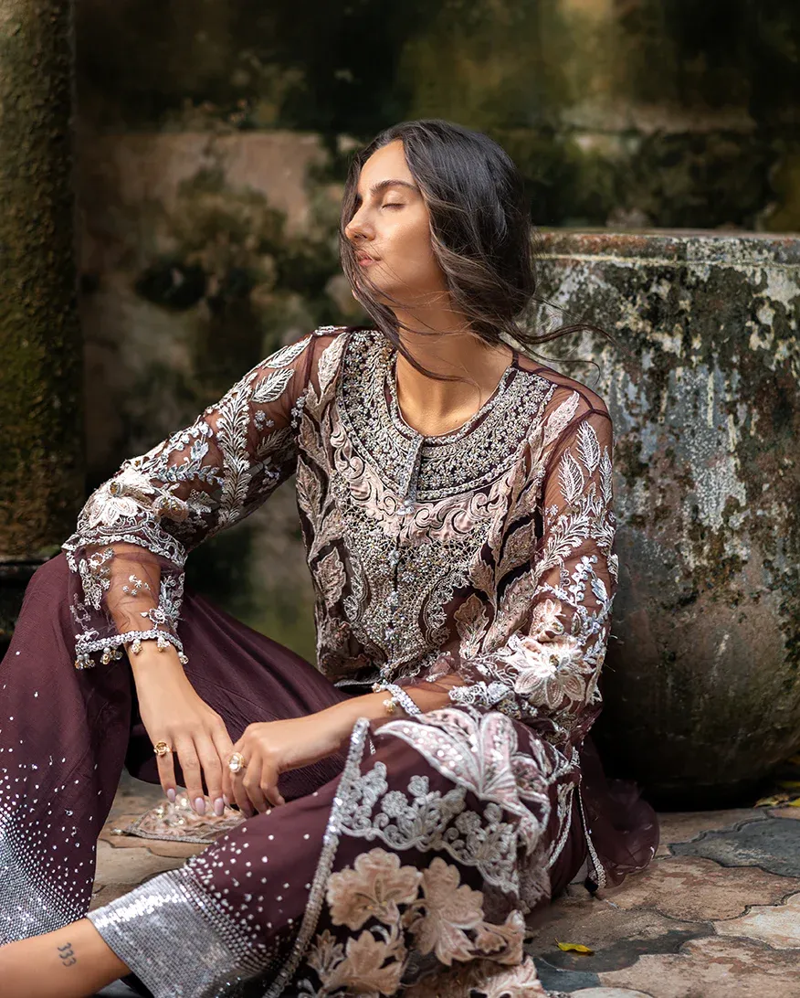 ESMEL CLEORA - Image 5