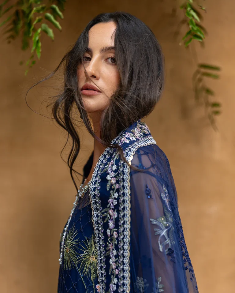 ESMEL SERAINE - Image 5