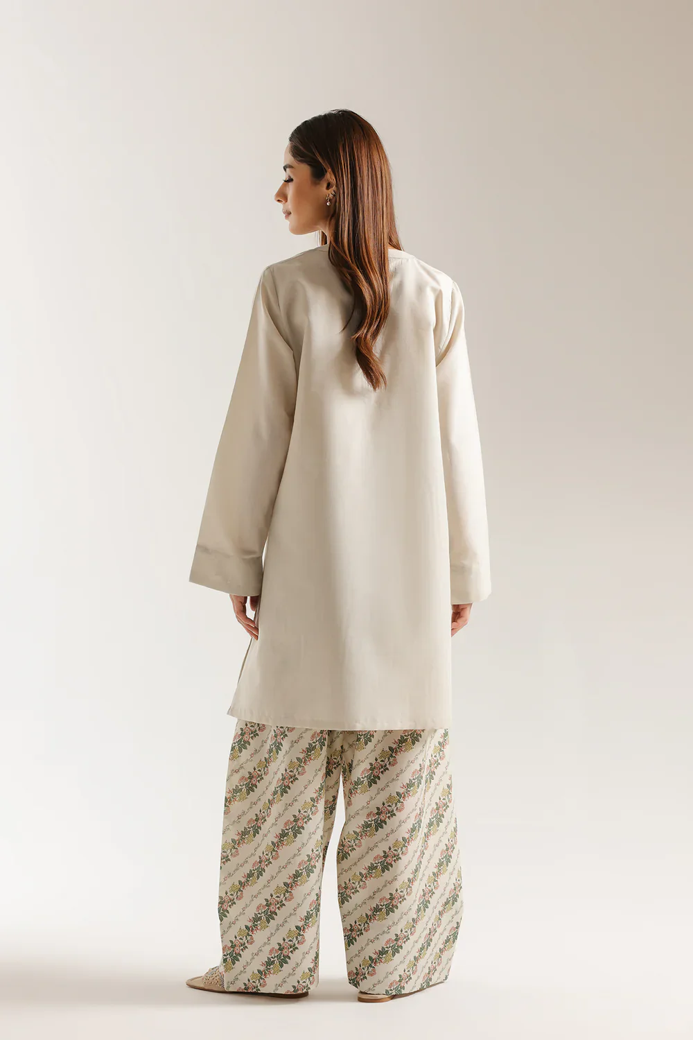 ETHNIC E8110-102-005 2PC - Image 3
