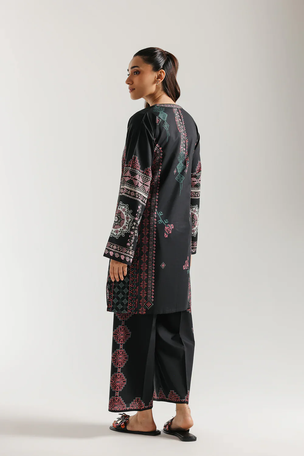 ETHNIC E8196-102-902 2PC - Image 3