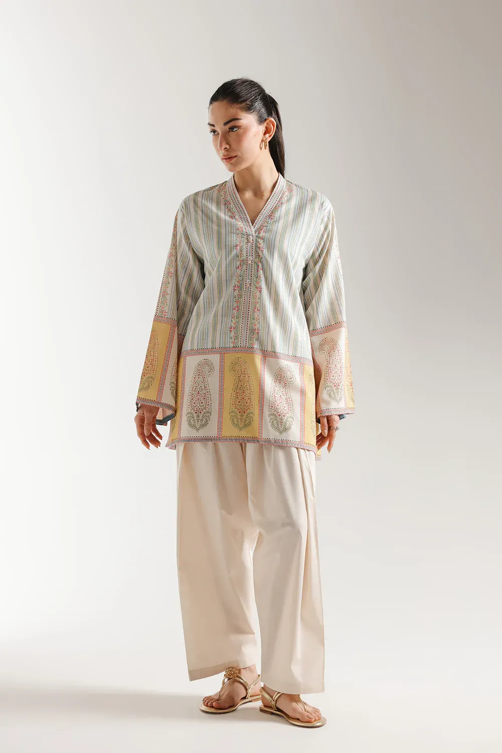 ETHNIC E8374-102-005 1PC
