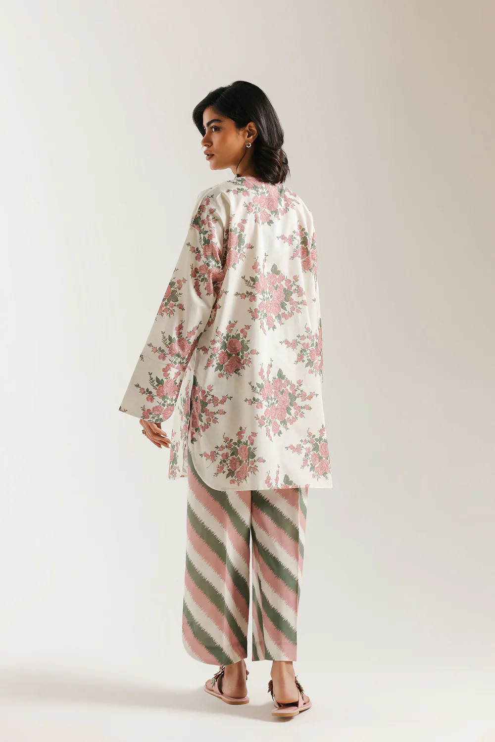 ETHNIC E8487-102-006 2PC - Image 3