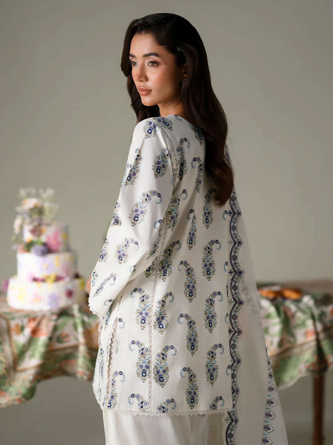 FAIZA FAISAL FNF PRINTS IVORY PETALS - Image 5