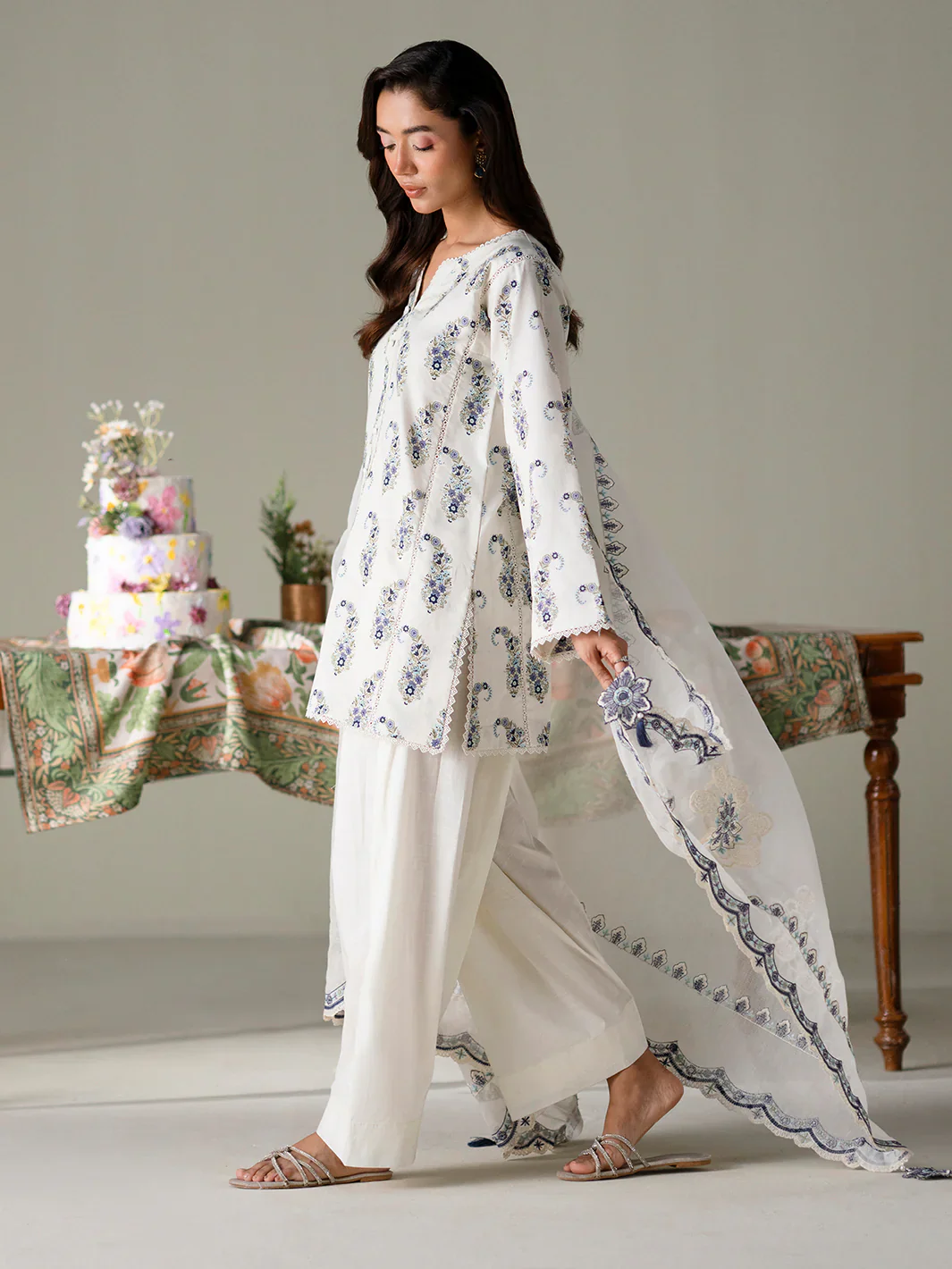 FAIZA FAISAL FNF PRINTS IVORY PETALS - Image 7