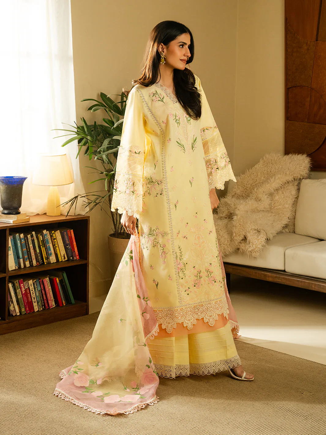 FAIZA FAISAL SHELLY - Image 2
