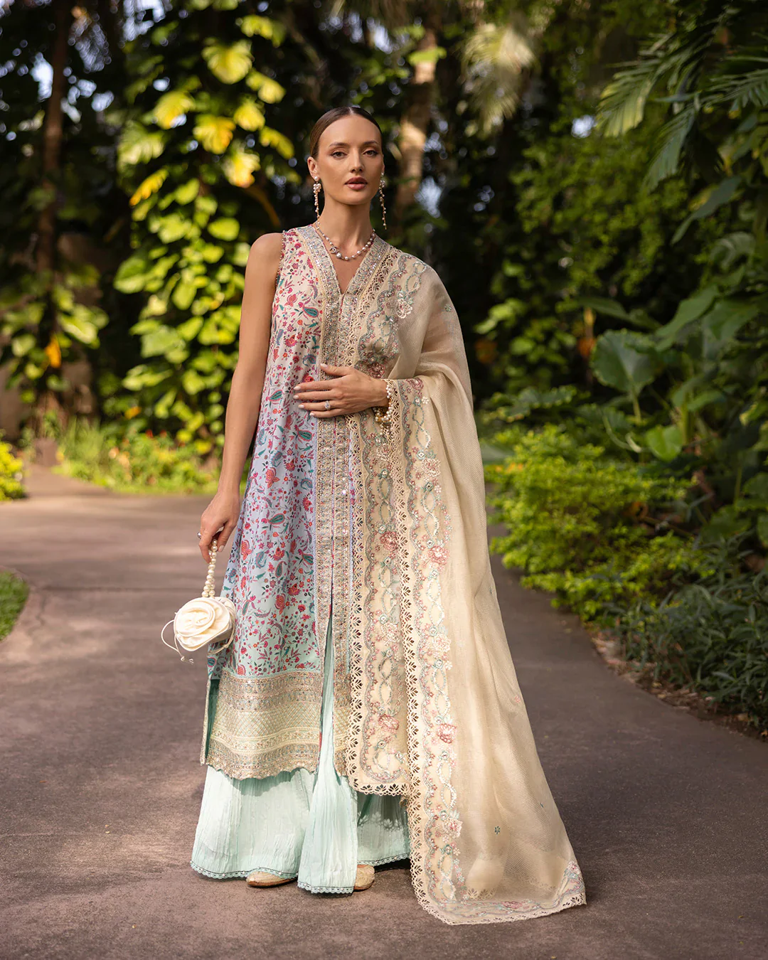 FAIZA SAQLAIN ZINNIA DANICA