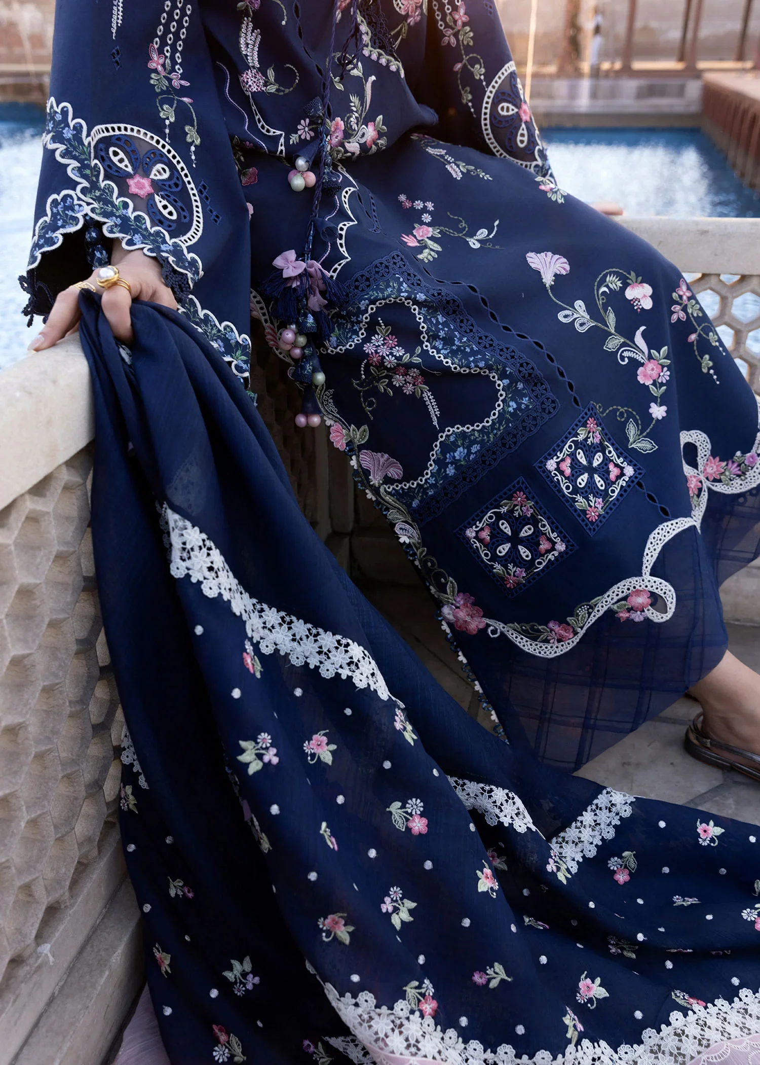 FLOW BY CRIMSON LAWN D-7B - Image 5