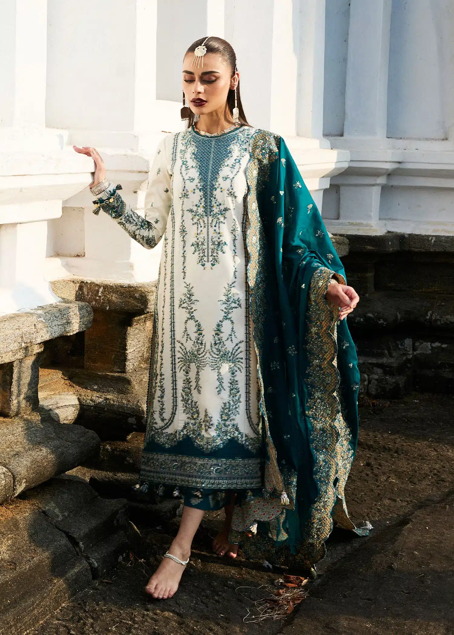 HUSSAIN REHAR VEIL - Image 3