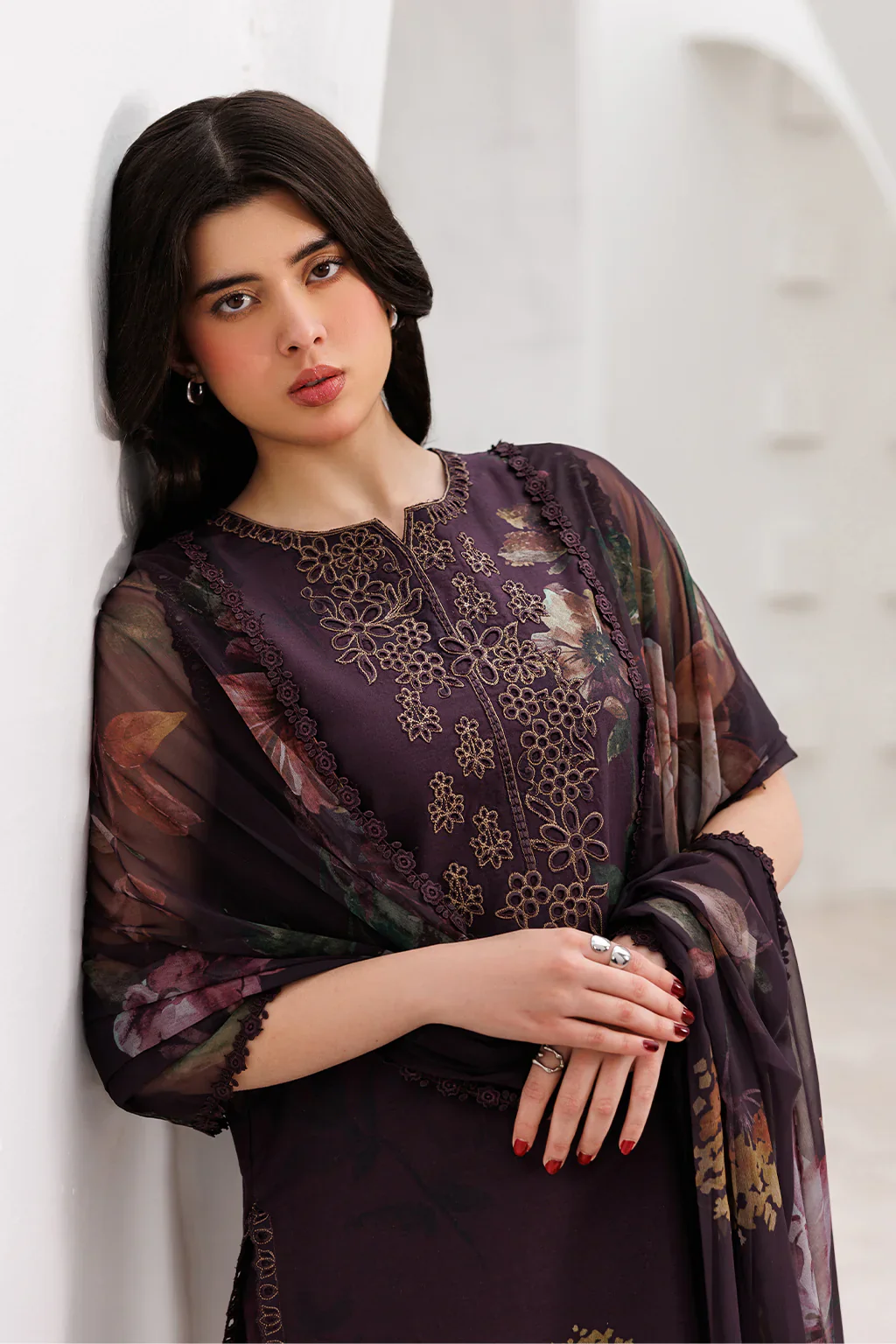 IZNIK QALINE UE-646 - Image 5