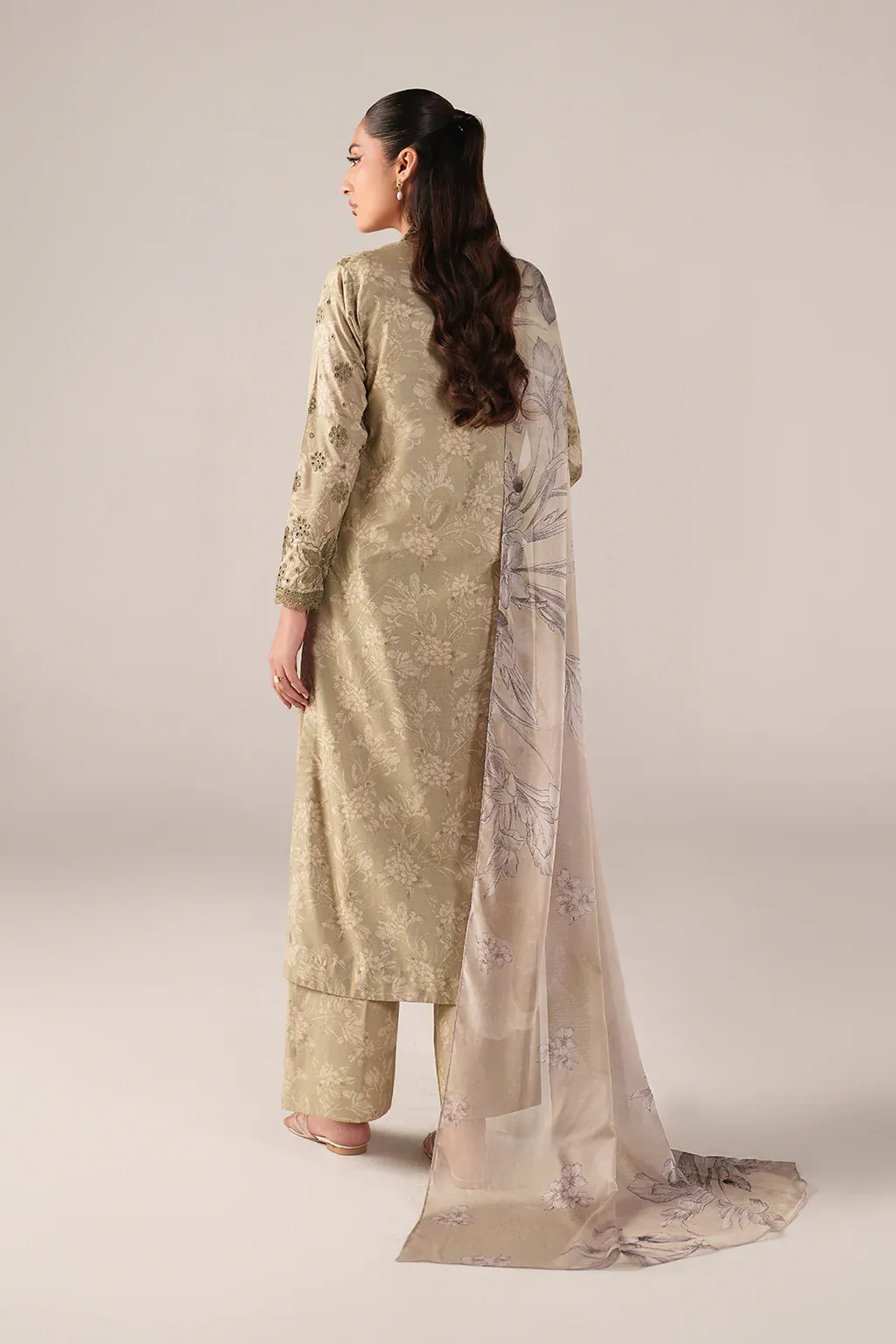 IZNIK SPRING SUMMER SS-07 - Image 7
