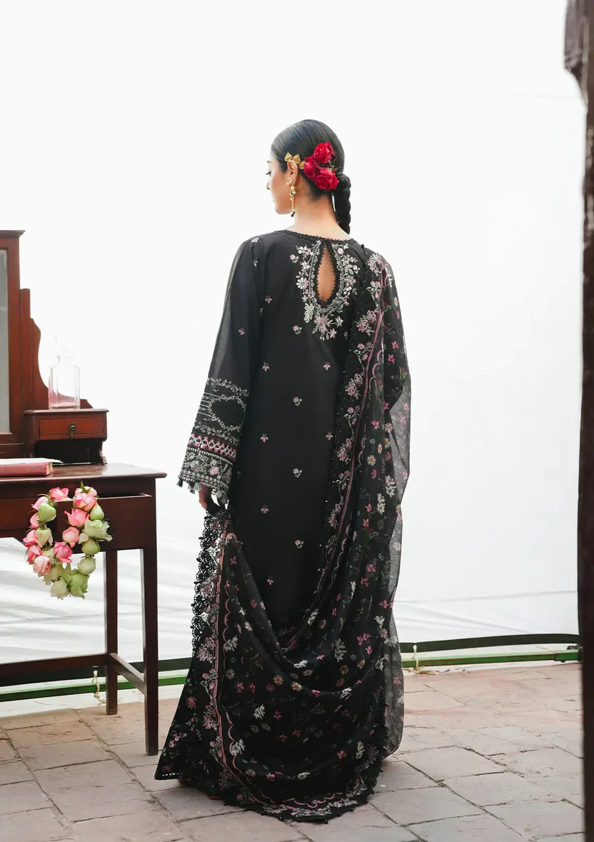 KAHF EK FASANA LUXURY KLB-3B SIYAARA - Image 4