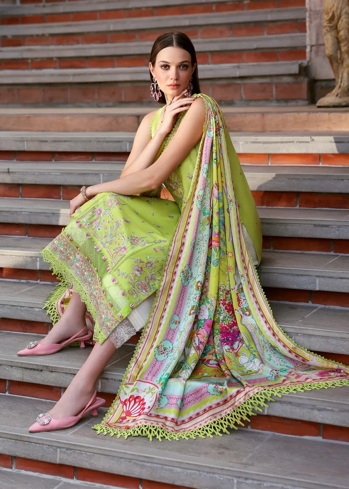 KANWAL MALIK ERNA PARROT - Image 7