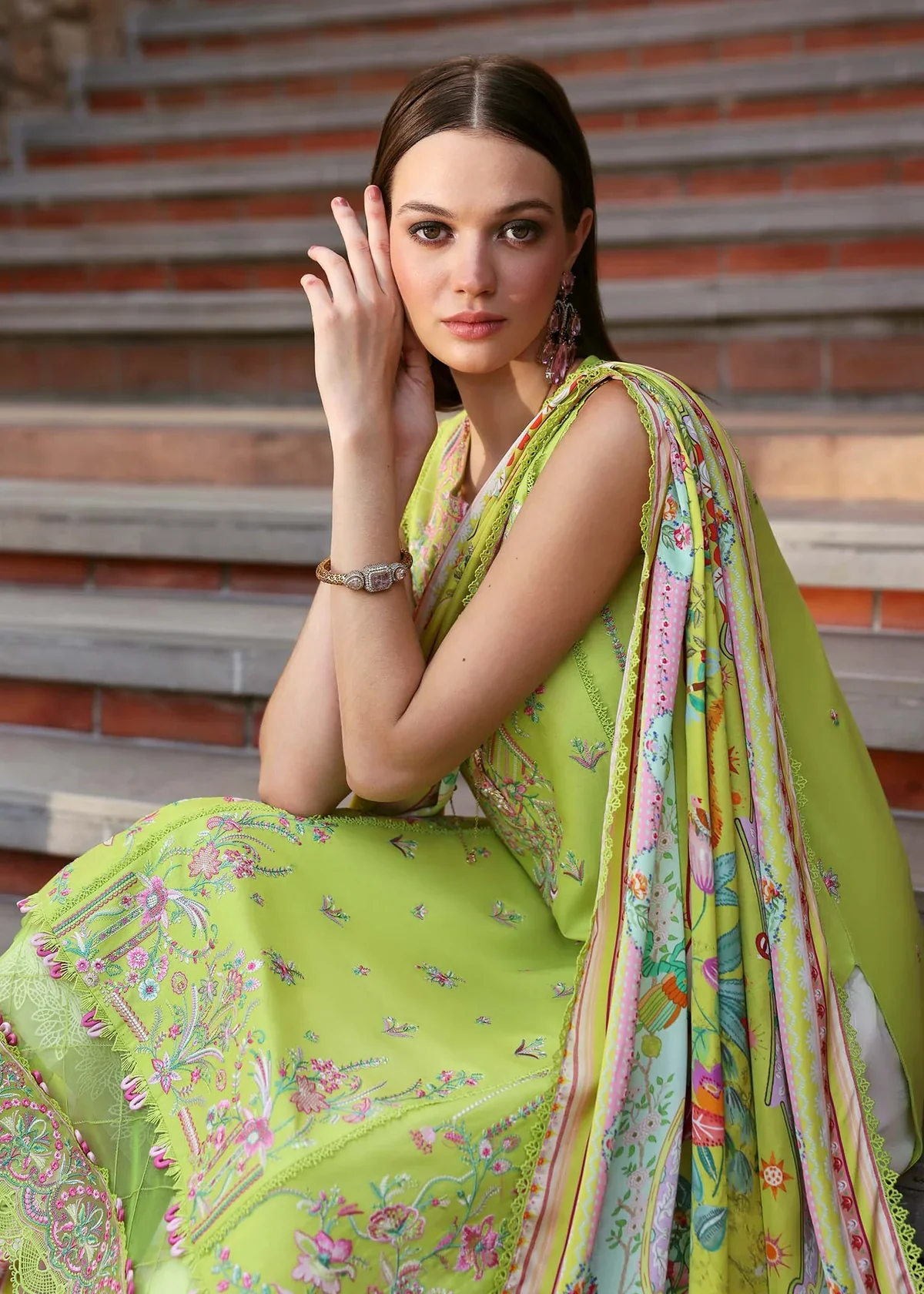 KANWAL MALIK ERNA PARROT - Image 8