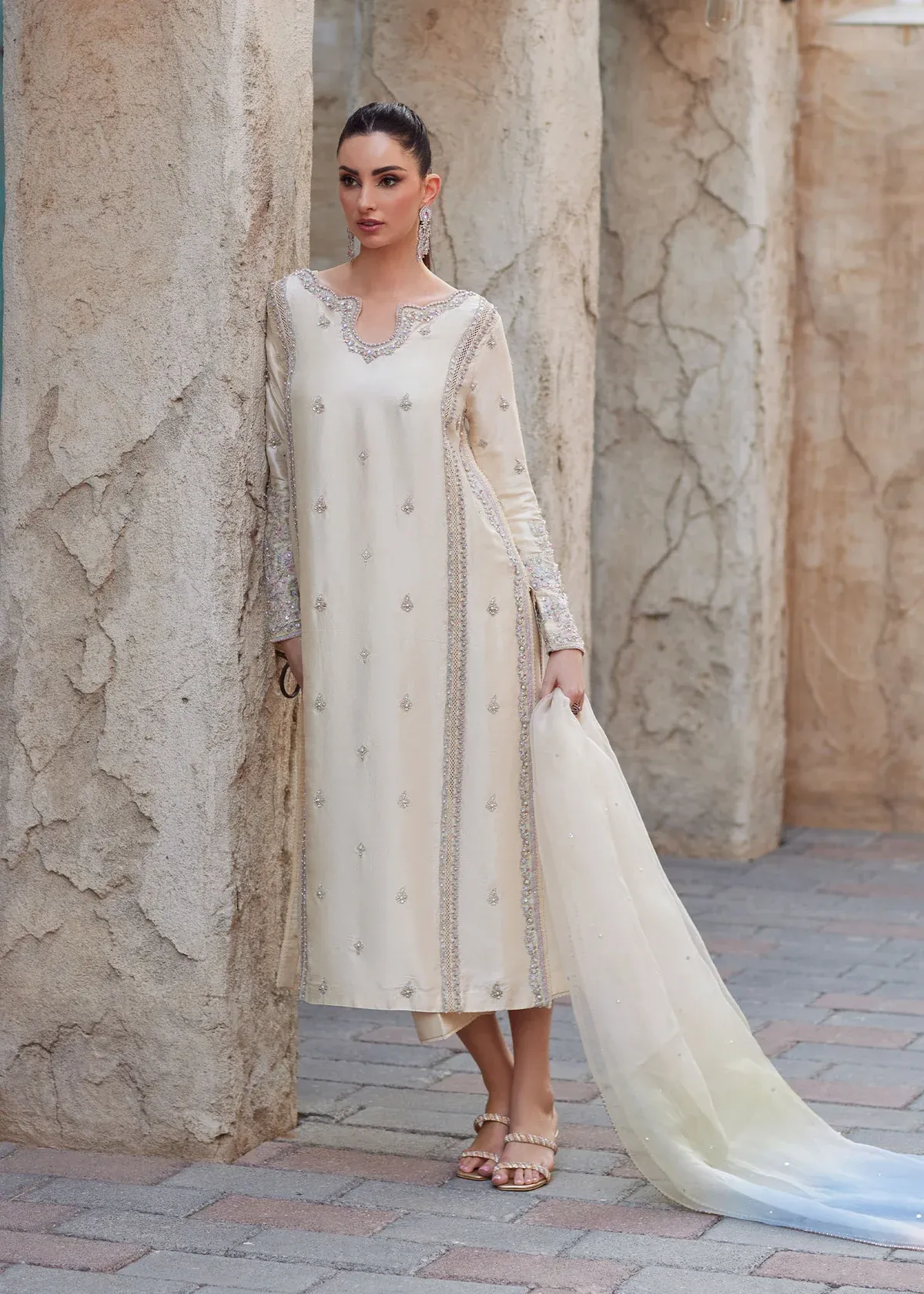 KANWAL MALIK REHAM 3PC - Image 3