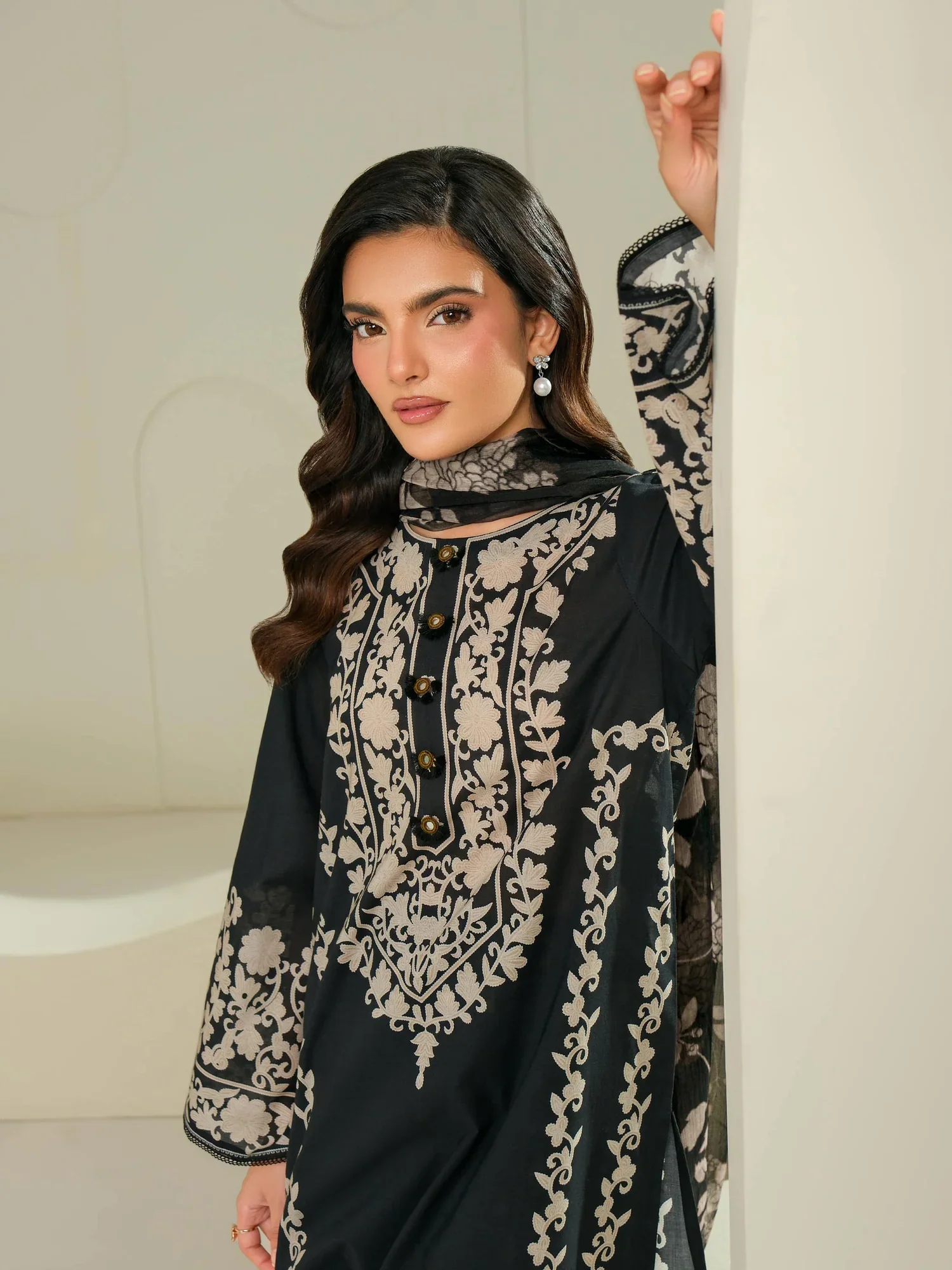 LIMELIGHT U4388 BLACK 3PC - Image 5