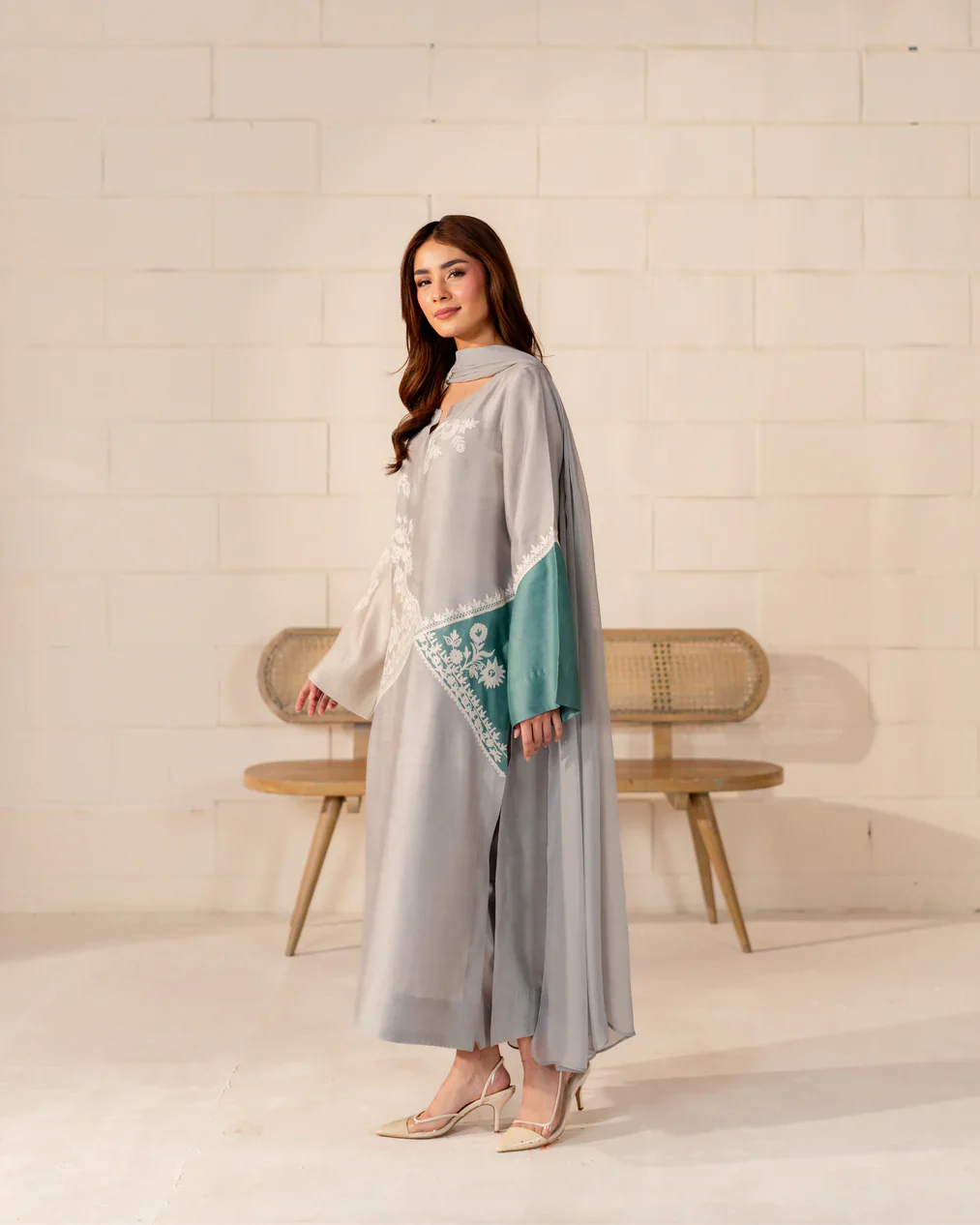 MAAHE CAROL 3PC - Image 8