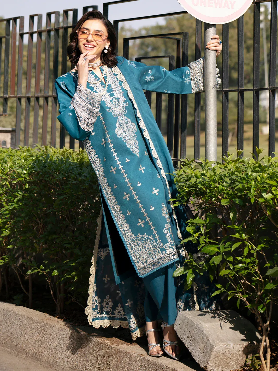 MAHNUR BROADWAY LAWN BW-010 - Image 7
