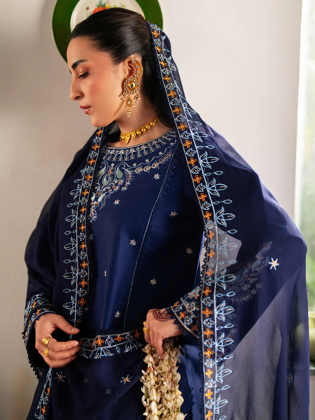 MAHNUR SATRANGI ST-10 - Image 3