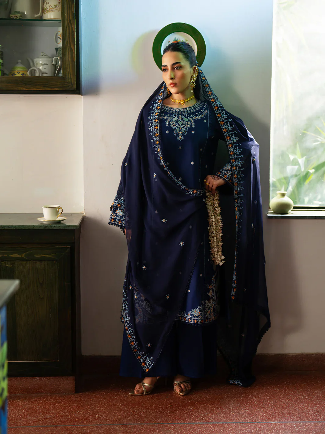 MAHNUR SATRANGI ST-10 - Image 4