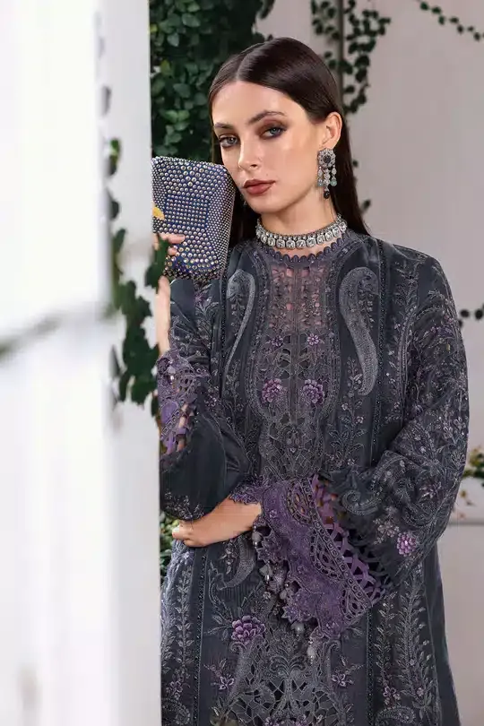 MARIA B D-05 - Image 5