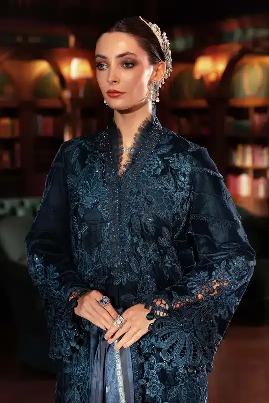 MARIA B D-10 - Image 3