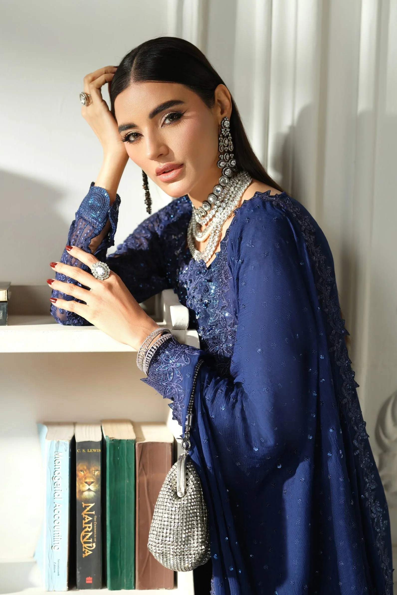 MARYAM HUSSAIN MEER EMBROIDERED CHIFFON VASAL - Image 5