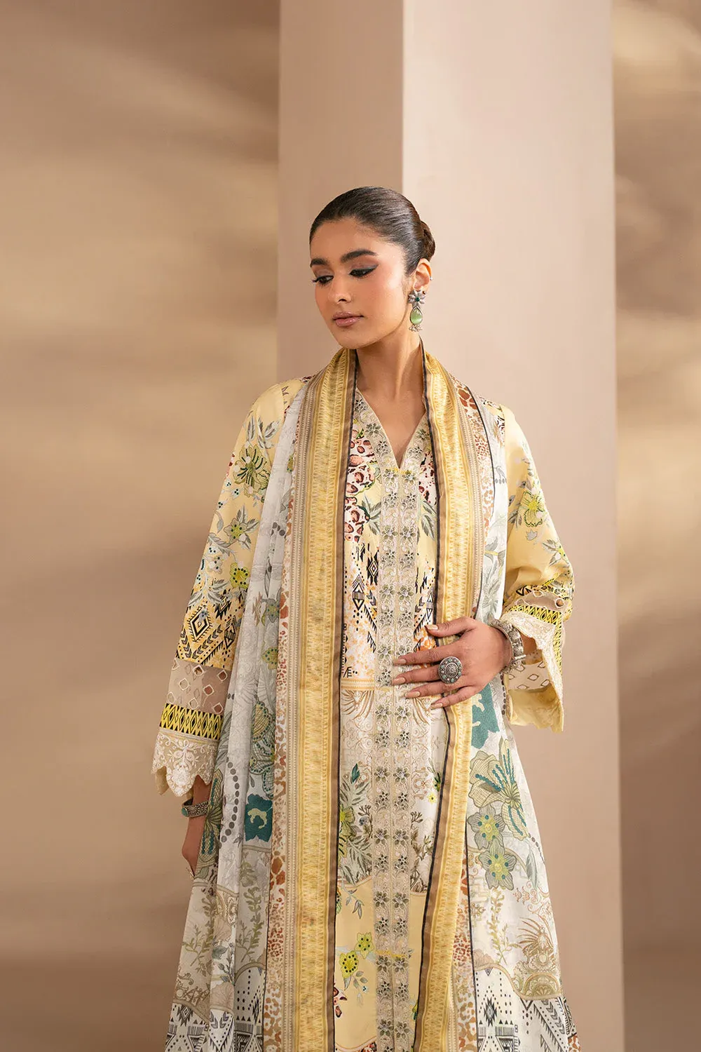 MARYUM N MARIA EMBROIDERED PRINT LAWN VARANA - Image 4