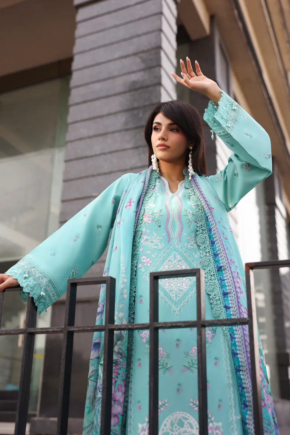 NAQSH THE LUXE EDIT EID D-00244 - Image 4