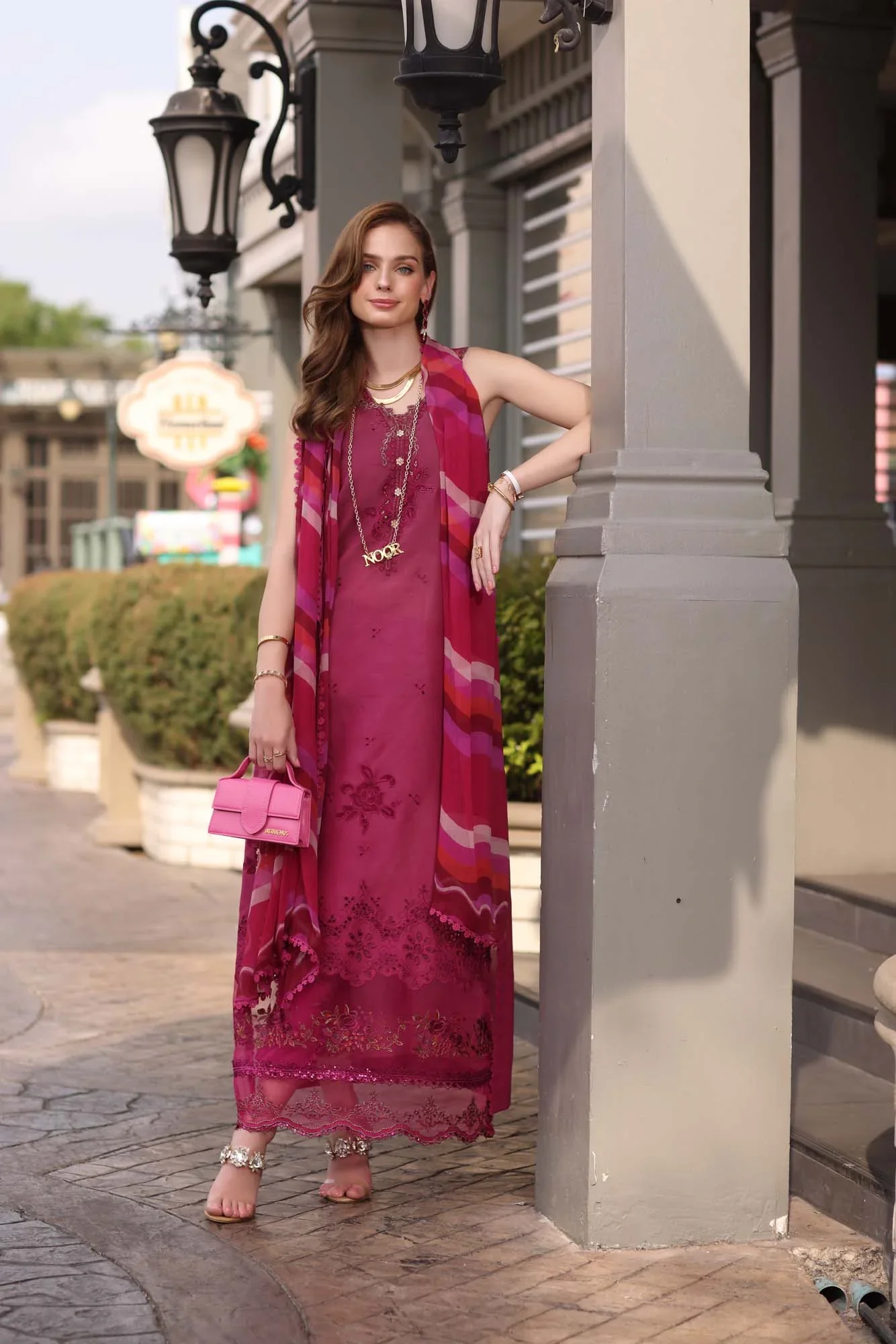 NOOR EID LUXE CHIKANKARI D-09 - Image 5