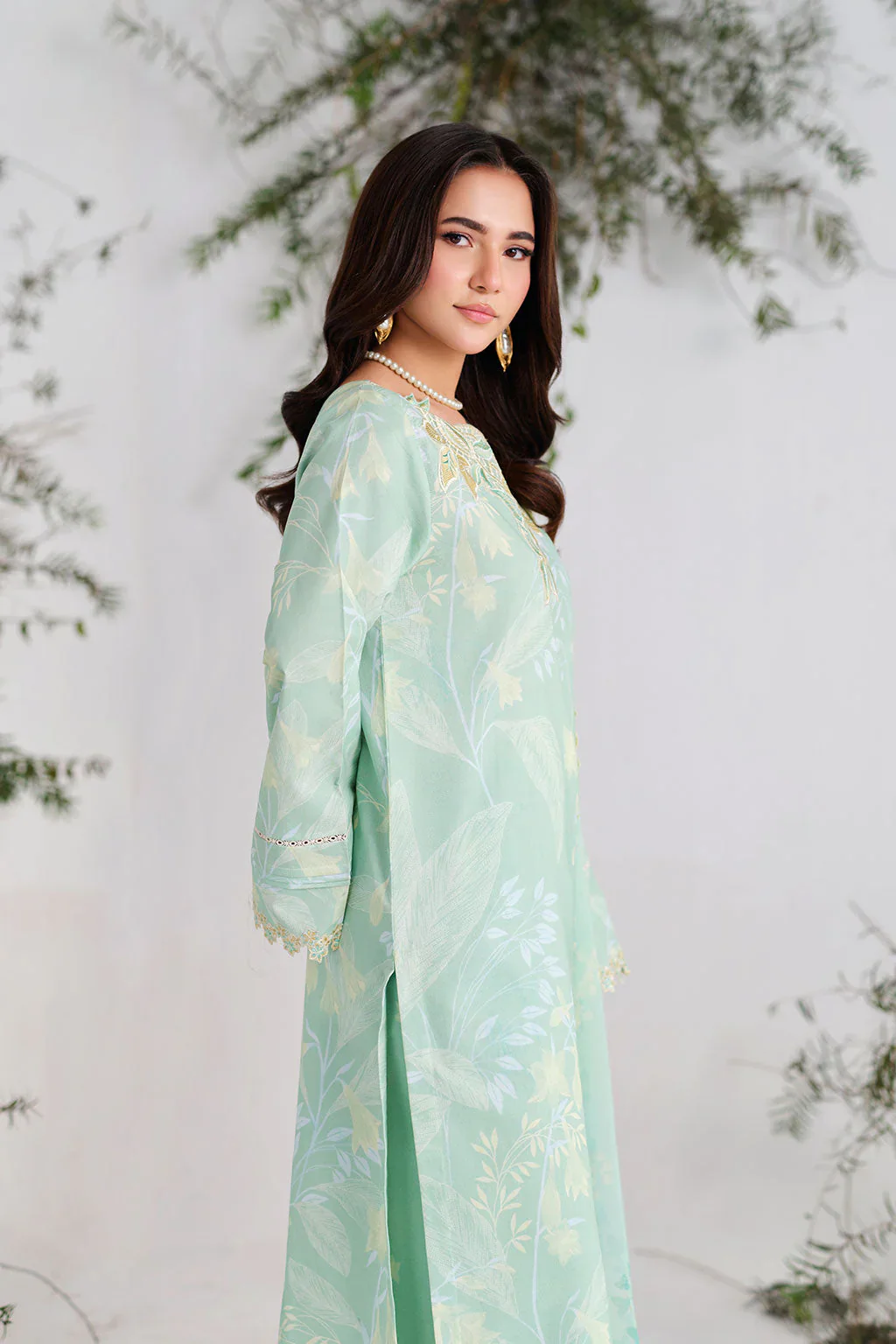 RAMSHA RANGREZ LUXURY LAWN N-803 - Image 3